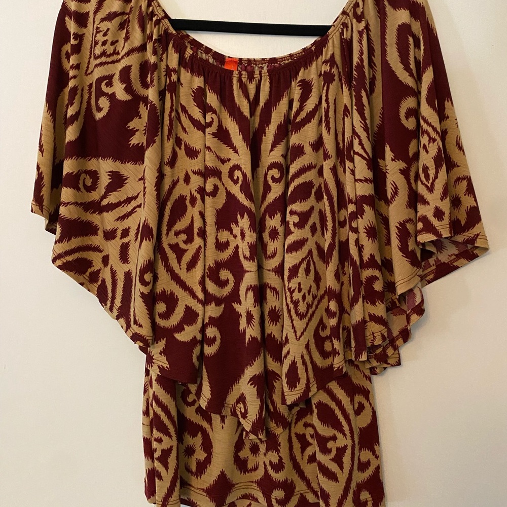 Fashionomics dress shirt, fits like a large.